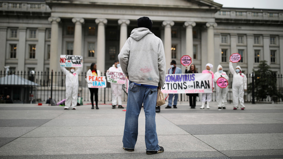 Iran oil US slaps sanctions on 5 UAEbased companies — RT Newsline