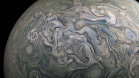 Fresh Jupiter snaps make gas giant look like breathtaking piece of modern art (VIDEO, PHOTOS)