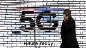 French industrialist calls for 5G MORATORIUM amid Covid-19, conspiracy theories & burning of masts