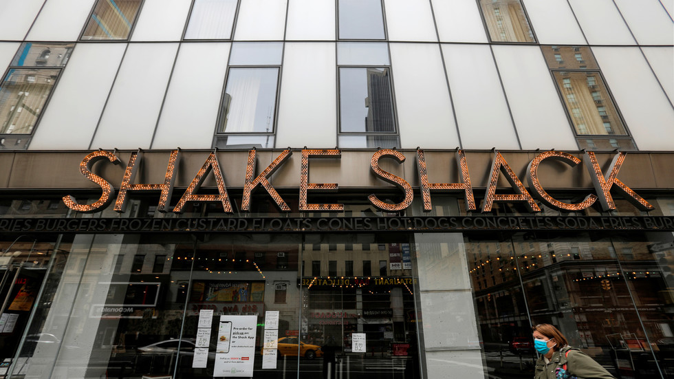 NYPD finds ‘no criminality’ by Shake Shack employees after three cops