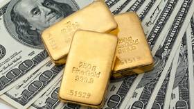 Dumping the dollar: Record gold price justifies Moscow's choice to abandon greenback & bet on precious metal