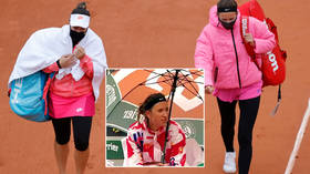 'It's too cold... I live in Florida': French Open begins with farce as frozen female tennis 'divas' demand to leave court (VIDEO)