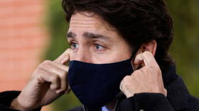 Trudeau rules out a ‘normal Christmas’ as Covid-19 cases spike in Canada & health chiefs sound alarm