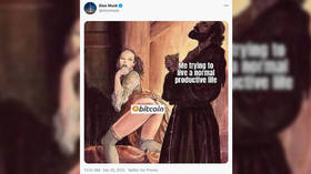 Elon Musk discloses his bitcoin kink and messes with crypto-enthusiasts via cheeky tweets