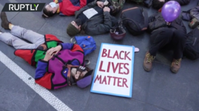 ‘Die-in’ in NYC & vandalism in LA as protesters mark 1yr anniversary of Breonna Taylor’s death (VIDEOS)