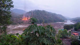 Fighting erupts in eastern Myanmar as Karen rebels attack military base near Thai border (VIDEOS)