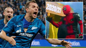 Marvel-ous: Zenit’s Dzyuba fulfils a dream by donning Deadpool costume on his way to lift Russian Premier League trophy (VIDEO)