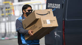 After ‘peeing in bottle’ gaffe, media reveals Amazon’s INTRUSIVE orders to drivers on ‘acceptable level’ of personal grooming