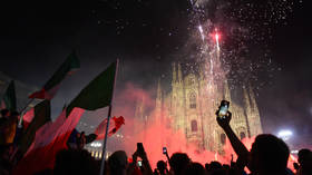 Ecstatic Italian football fans celebrate Euro 2020 victory (VIDEOS)