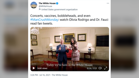 ‘Fauci ouchie’: WH releases ‘cringe’ video of health adviser reading glowing tweets about himself & Covid-19 vaccine