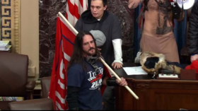 8 months in prison for man who took selfie with ‘QAnon Shaman’ in first Capitol riot felony sentence