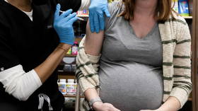 CDC tells pregnant women to get Covid-19 vaccine in updated guidance