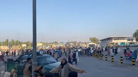 At least 3 people reportedly killed amid chaos at Kabul airport as US troops fire in air to disperse fleeing Afghans (VIDEOS)
