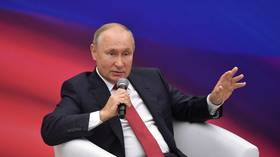 Mandatory vaccination shouldn’t be forced on anyone, Putin declares, arguing people should just be encouraged to get jab instead