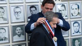 Florida Governor awards ‘freedom medal’ to CIA agent who helped execute Che Guevara