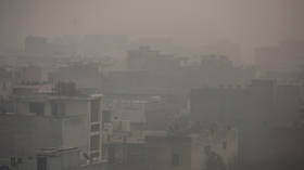 Poisonous smog hangs over Delhi after Diwali celebrations (PHOTOS)