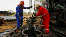 Oil industry to lose nearly half its workers