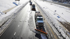 US drivers in traffic collapse after major storm