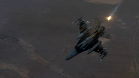 US missiles strike Syria