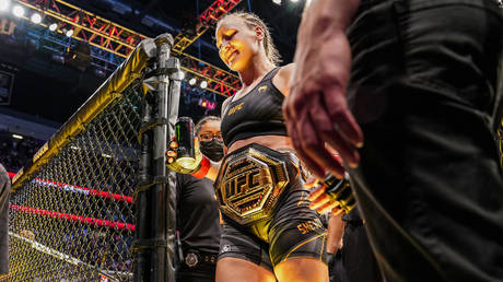 UFC star Valentina Shevchenko © Louis Grasse / PxImages / Icon Sportswire via Getty Images
