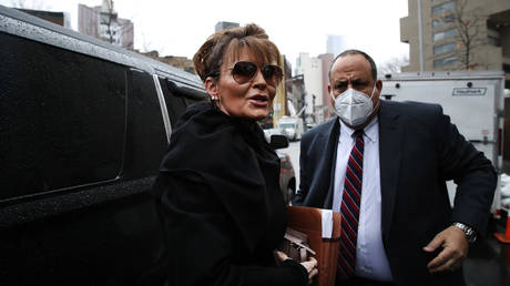 Sarah Palin arrives at court to resume case against the New York Times in Manhattan