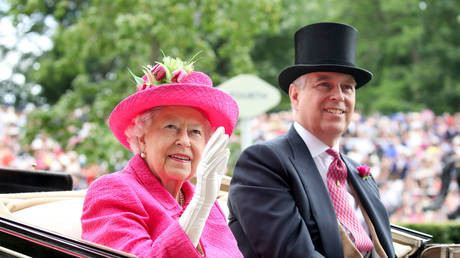 Queen Elizabeth II and Prince Andrew, Duke of York (FILE PHOTO) © Photo by Chris Jackson/Getty Images