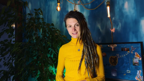 Climate group bans musician for wearing dreadlocks