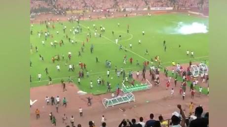 Unruly Nigeria fans vented their fury. © Twitter