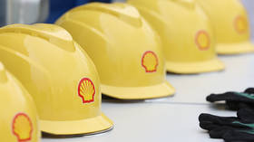 Shell, Total quit Russian ventures
