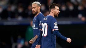 Messi & Neymar jeered by PSG fans after latest Champions League failure (VIDEO)