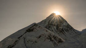 Le Népal pourrait déplacer le camp de base de l’Everest — RT World News