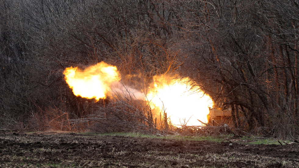 Village in another Russian region comes under Ukrainian fire – officials