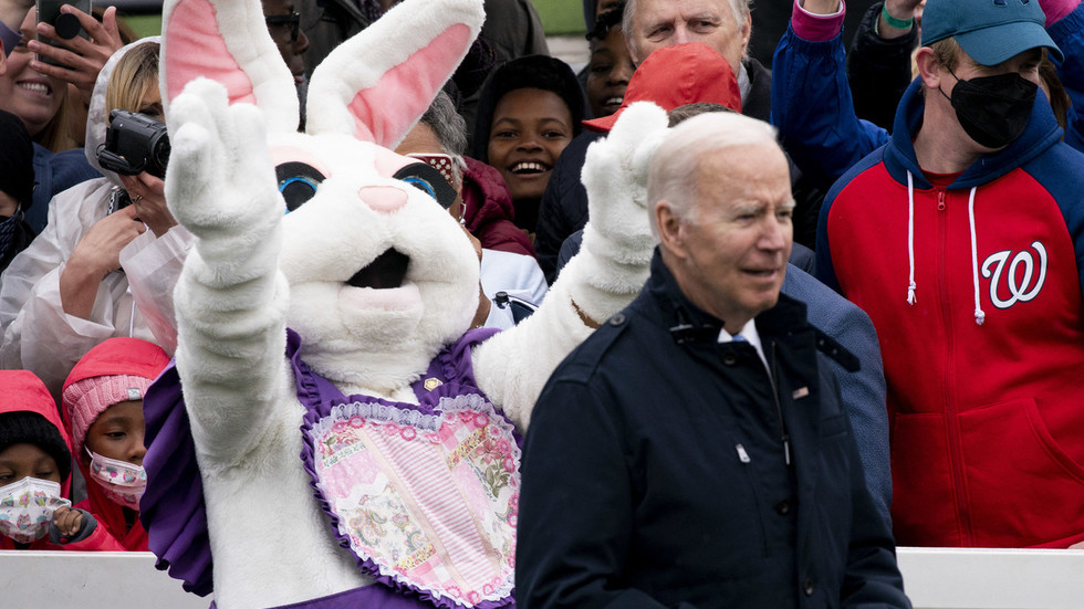 Trump weighs in on Biden’s Easter Bunny second — RT World Information