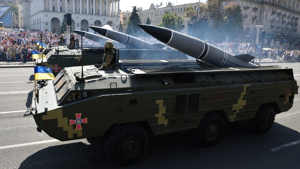 Russia Launches Ballistic Missiles at Kyiv, Killing One and Wounding 16
