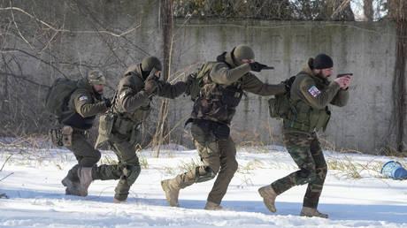 Members of Ukraine's Georgian Legion train in their base in Kiev, Ukraine, February 4, 2022 © AP / Efrem Lukatsky