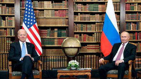 FILE PHOTO. US President Joe Biden and Russian President Vladimir Putin pose for media in Geneva, Switzerland.