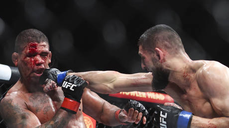 Chimaev and Burns thrill in instant UFC classic (VIDEO)