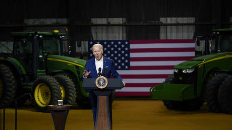 President Joe Biden speaks at POET Bioprocessing in Menlo, Iowa, April 12, 2022