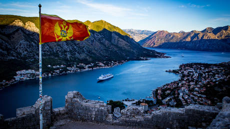 Message about &lsquo;severing ties&rsquo; with Russia retracted