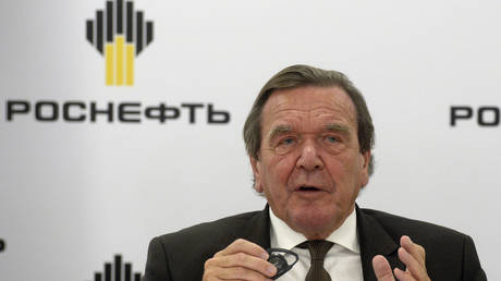 FILE PHOTO. Former German Chancellor Gerhard Schroeder.