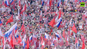 Massive ‘Immortal Regiment’ procession in Moscow on Victory Day