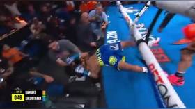 Boxer sent through the ropes in shocking KO (VIDEO)