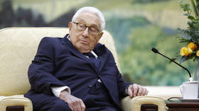 Kissinger 99 yaşına girdi, Ukrayna tarafından 'düşman' ilan edildi