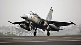 Тайвань заявляет о крупном вторжении китайских военных самолетов