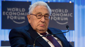 Timofei Bordachev: Henry Kissinger, Batılıları Rusya için mücadelede zamanlarının tükenmekte olduğu konusunda uyarmaya çalışıyor