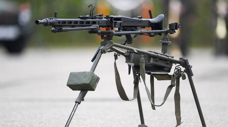 An MG3 machine gun on a carriage. © Tobias Hase / picture alliance via Getty Images