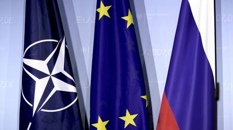 L’Ukraine est déjà « de facto dans l’OTAN » selon le conseiller de Zelensky
