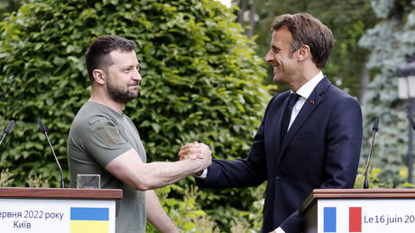 Volodymyr Zelensky and Emmanuel Macron, Kiev, June 16, 2022