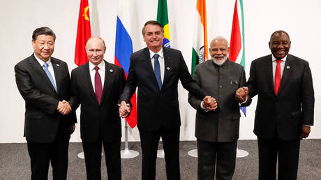 FILE PHOTO: The current leaders of the BRICS group, pictured during an informal meeting at the G20 summit in Osaka, Japan, June 28, 2019 © Wikipedia