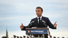 Macron calls on Ukraine to resume talks with Russia